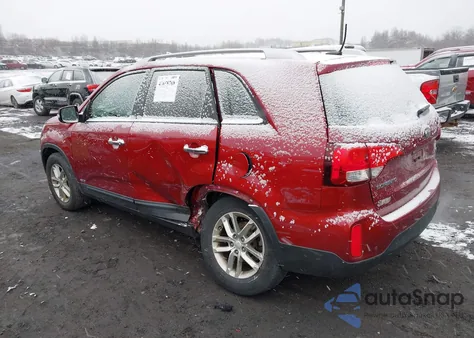 2015 Kia Sorento Lx z USA, uszkodzony, nr VIN 5XYKTCA64FG651655